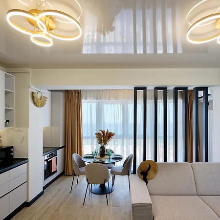 Smarald Sea View In Infinity - Parking