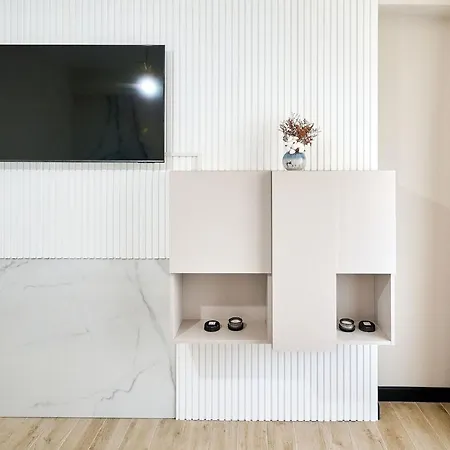 Apartment Smarald Sea View In Infinity - Parking Mamaia