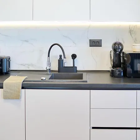 Smarald Sea View In Infinity - Parking