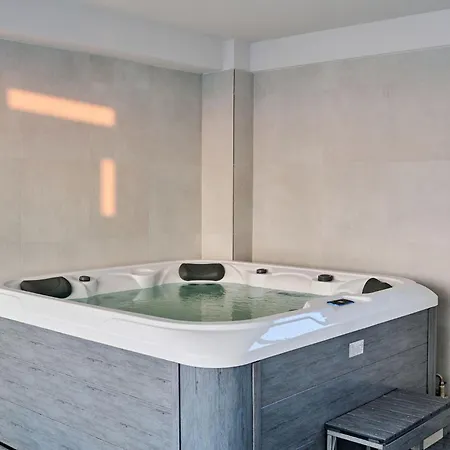 Smarald Sea View In Infinity - Parking * Mamaia